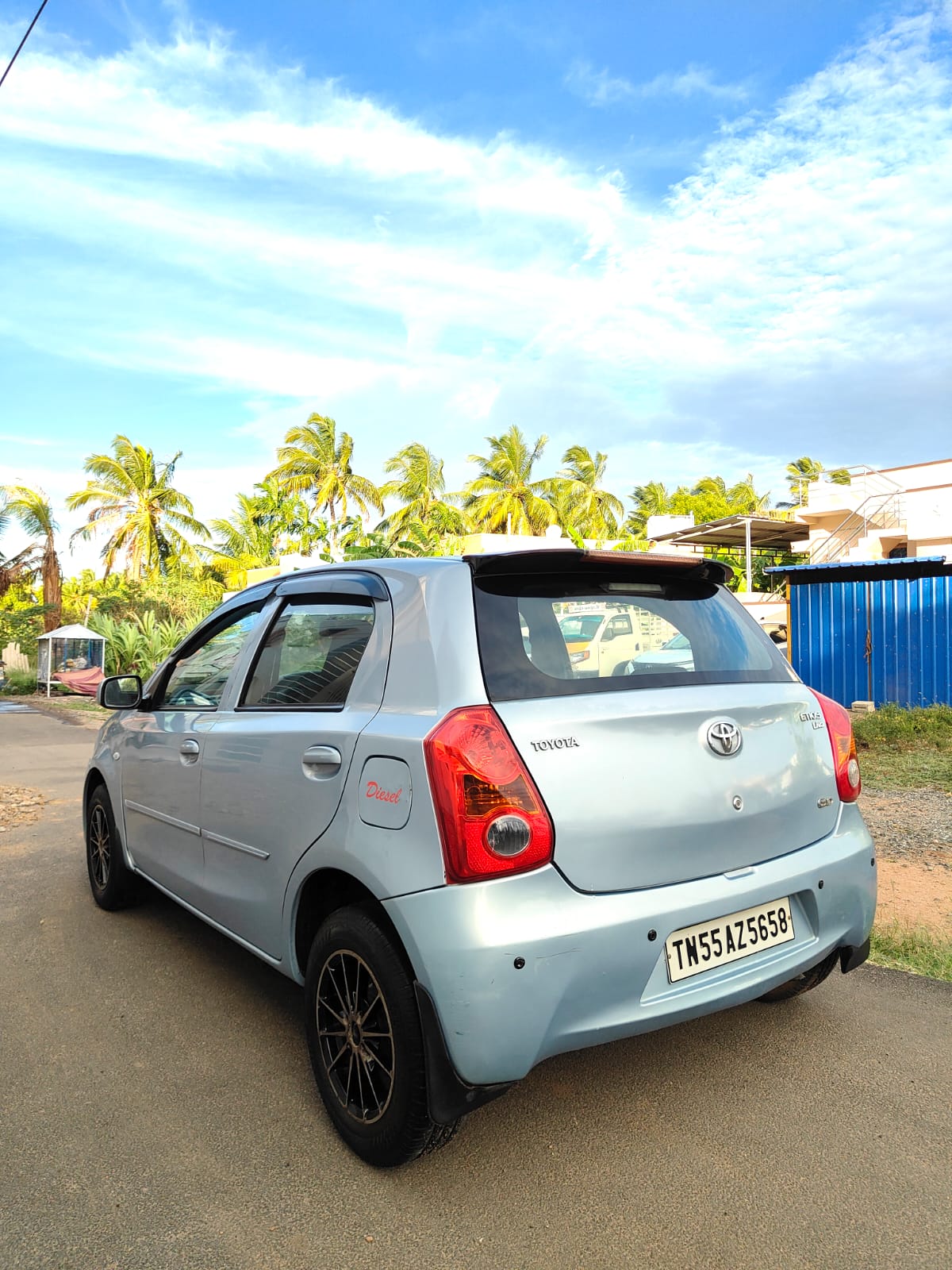 Toyota Etios Liva - Image 4